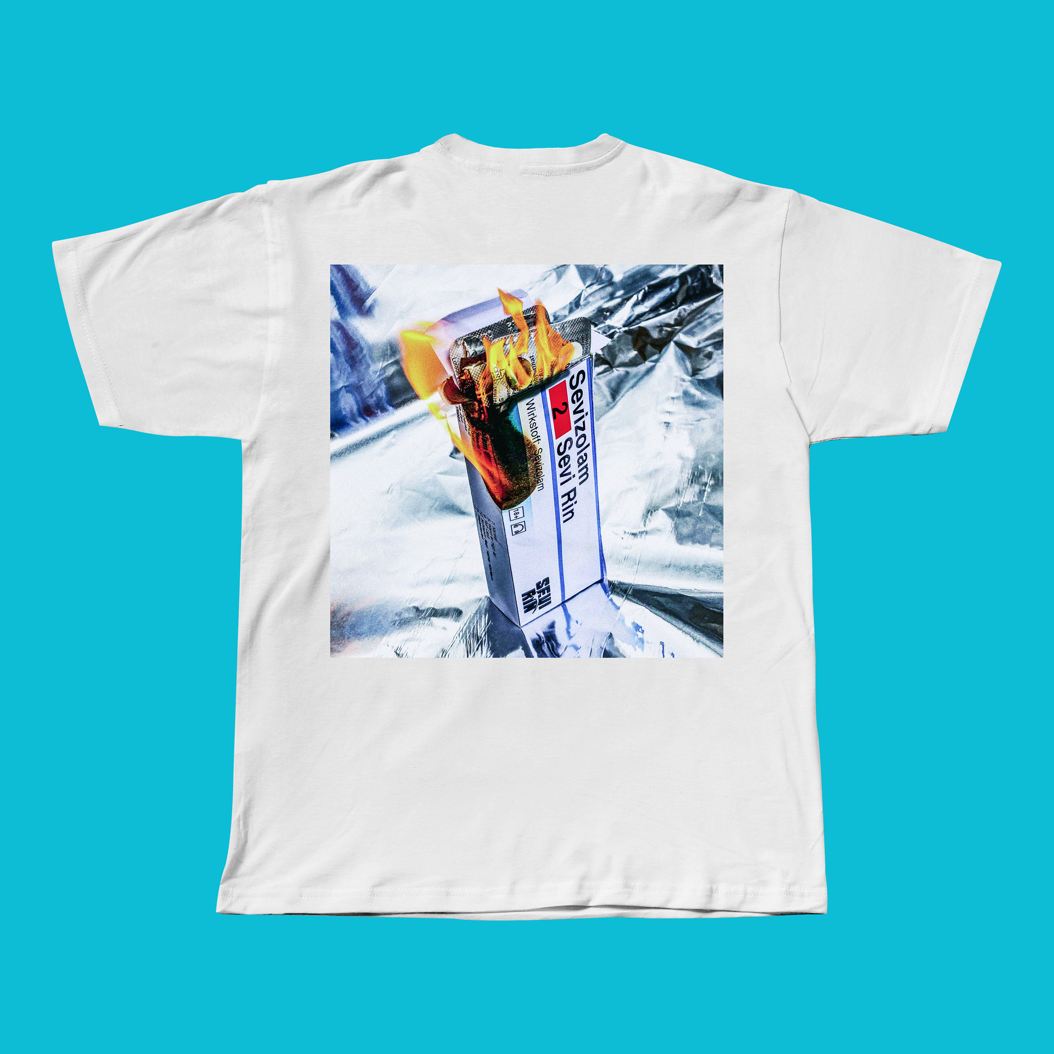 Bild von '⁠Sevizolam' - SHIRT [weiß]